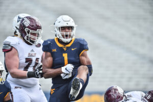 Linebacker Tony Fields II off to strong start after transferring from Arizona